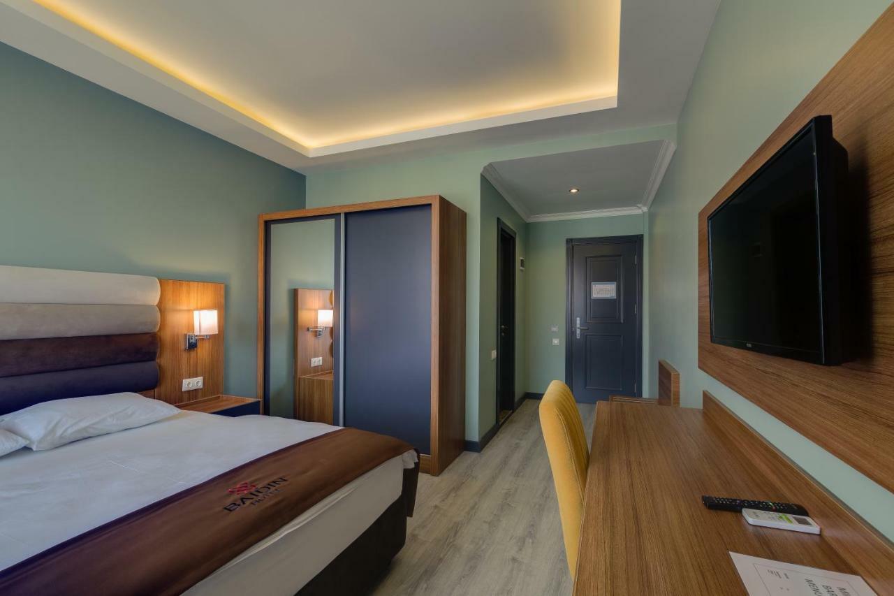 City Hotel Batumi Esterno foto